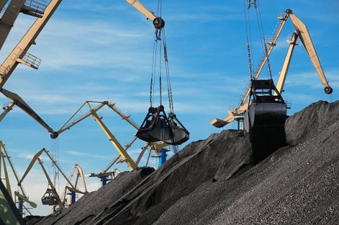 Terseret Penurunan Harga Komoditas