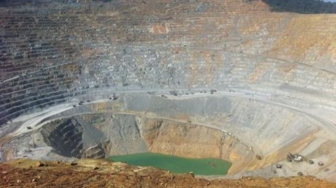 IPO Amman Mineral Rp 12,93 Triliun