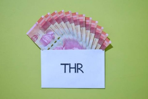 TUNJANGAN HARI RAYARp 99,5 Triliun untuk Aparatur Sipil Negara