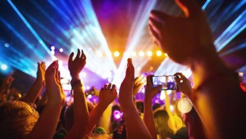 Belanja Hiburan Naik di Tengah Lesunya Daya Beli