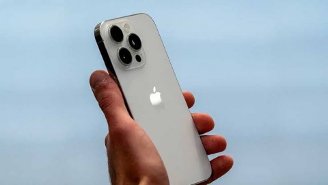 Izin iPhone 16 Menanti Komitmen Investasi