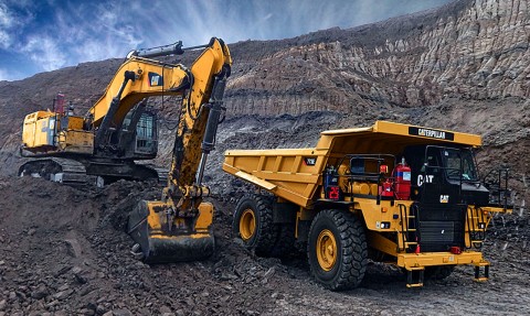 Order Jasa Tambang Masih Terbentang