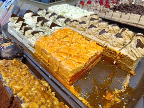 Penurunan Harga
Untungkan UMKM