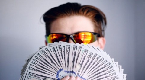 Menkeu Kejar Netizen yang Suka Pamer Kekayaan