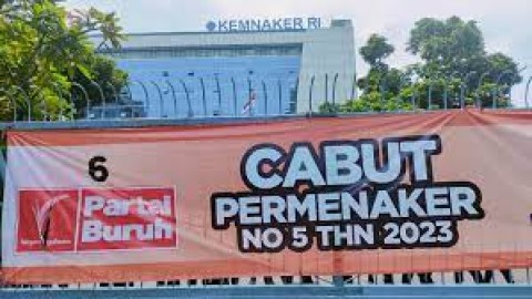 Posisi Buruh Kian Terimpit