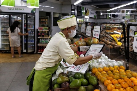 Konsumsi Masyarakat Terus Menggelinding
