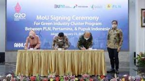 Sinergi Perusahaan Pelat Merah : Tiga BUMN Teken Kerja Sama Energi Terbarukan