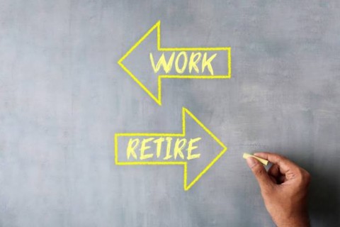 Menjadi Tua Sebelum Kaya