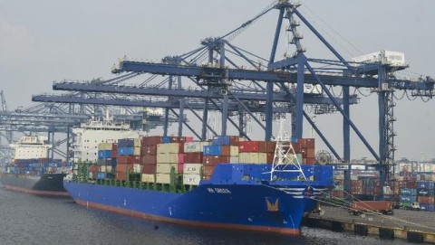 PAMERAN DAGANG : KERJA KERAS GENJOT EKSPOR