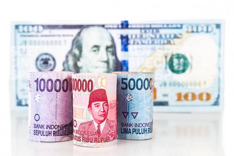 Rupiah Menguat, FFR Diprediksi Memuncak pada November