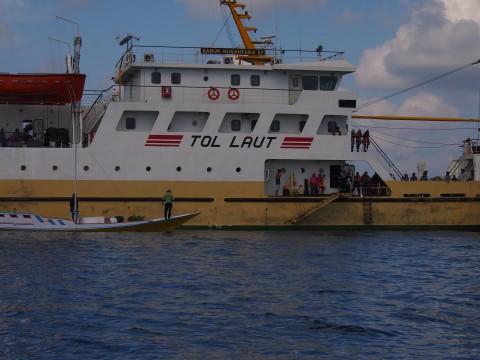 Pemerintah Janjikan Insentif Pajak untuk Industri di Indonesia Timur