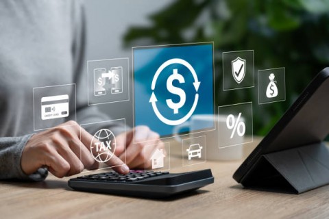 Penopang Ekonomi Menjaga Daya Beli