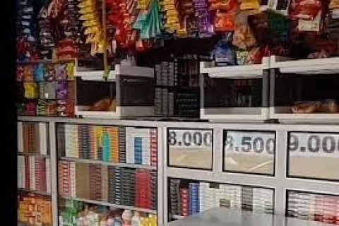 Warung Madura Boleh Buka 24 Jam