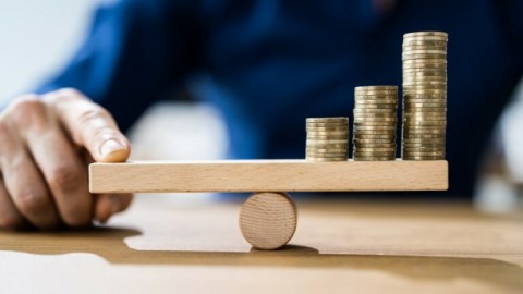 SASARAN INFLASI TERKENDALI : BANK SENTRAL ‘ATUR NAPAS’