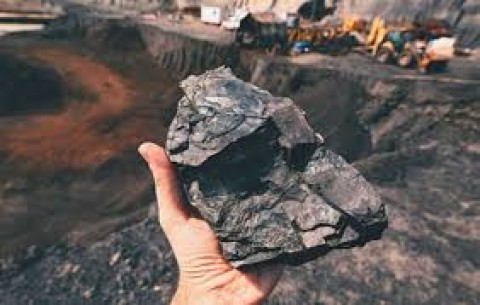 Harga Batubara Jatuh, Tekanan Berat bagi ADMR