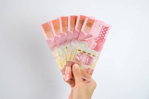 Waspada Dampak Negatif Pelemahan Rupiah 