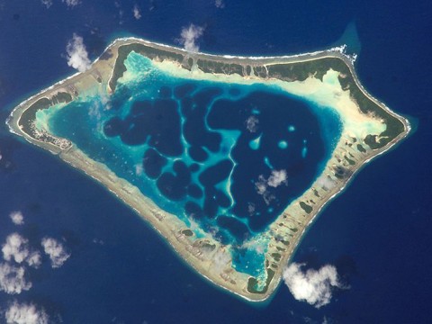 Memperindah Destinasi Wisata Taka Bonerate