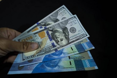 Depresiasi Rupiah Gerus KapasitasPenyaluran Kredit Perbankan