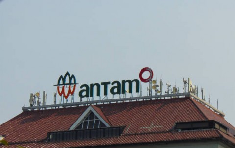  Antam Jadi Mesin  Pertumbuhan Baru