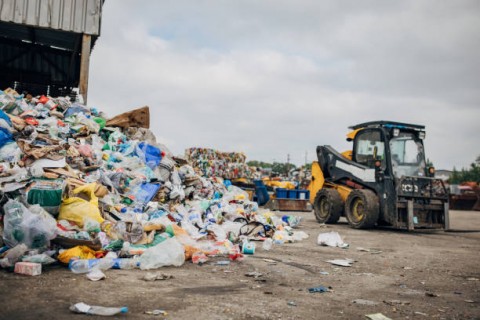 Pengelolaan Sampah Mandiri Agar Bandung Tak Jadi Lautan Sampah