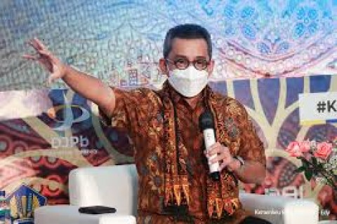 Defisit Fiskal Menghadang, Strategi Diuji