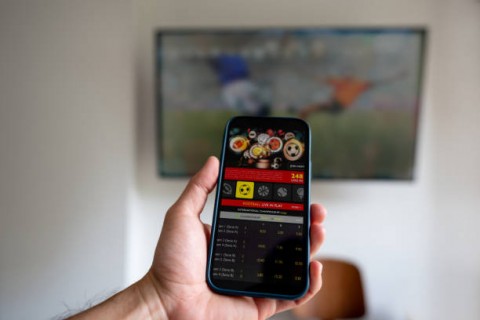 Transaksi Judi Daring Berkembang, dari Perbankan Hingga Melalui Minimarket dan Dompet Elektronik