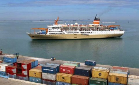 Benang Kusut Perdagangan Maritim