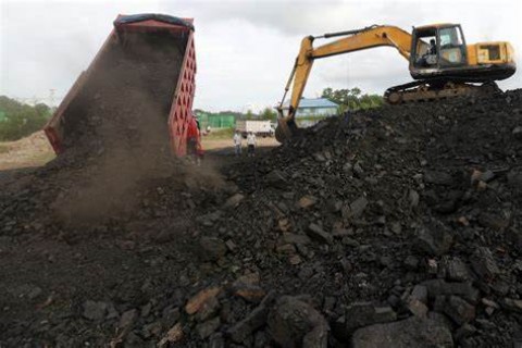 Pasokan Batu Bara Dalam Negeri, Prospek Sulit Si Emas Hitam
