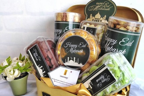 UNTUNG BERLIPAT  HAMPERS LEBARAN