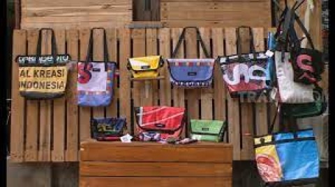 Mengolah Sampah APK Menjadi Cuan