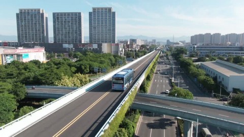  Bus Transjakarta Tingkat dengan Atap Terbuka Bisa Dinikmati di Masa Libur Nataru