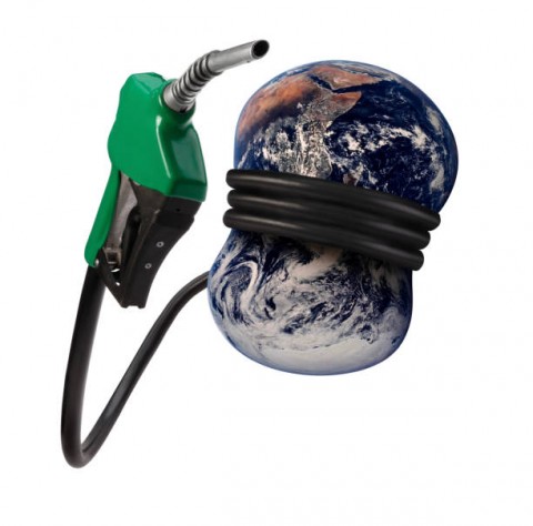 Kenaikan Harga Minyak Bisa Kuras APBN