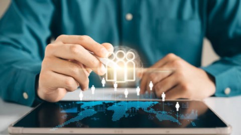 Perusahaan Tak Butuh Sarjana