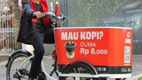 Kopi Bintang Lima dari Tangan Kaki Lima