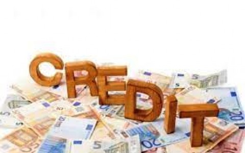 Kredit Pasca Normalisasi Moneter